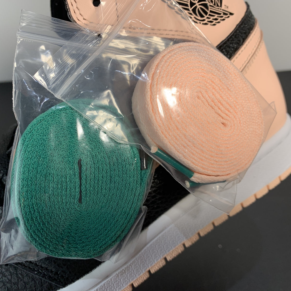 Nike Air Jordan 1 Retro High OG 'Crimson Tint'