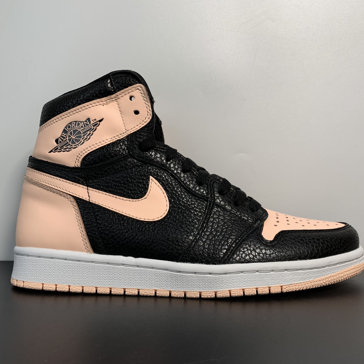 Nike Air Jordan 1 Retro High OG 'Crimson Tint'