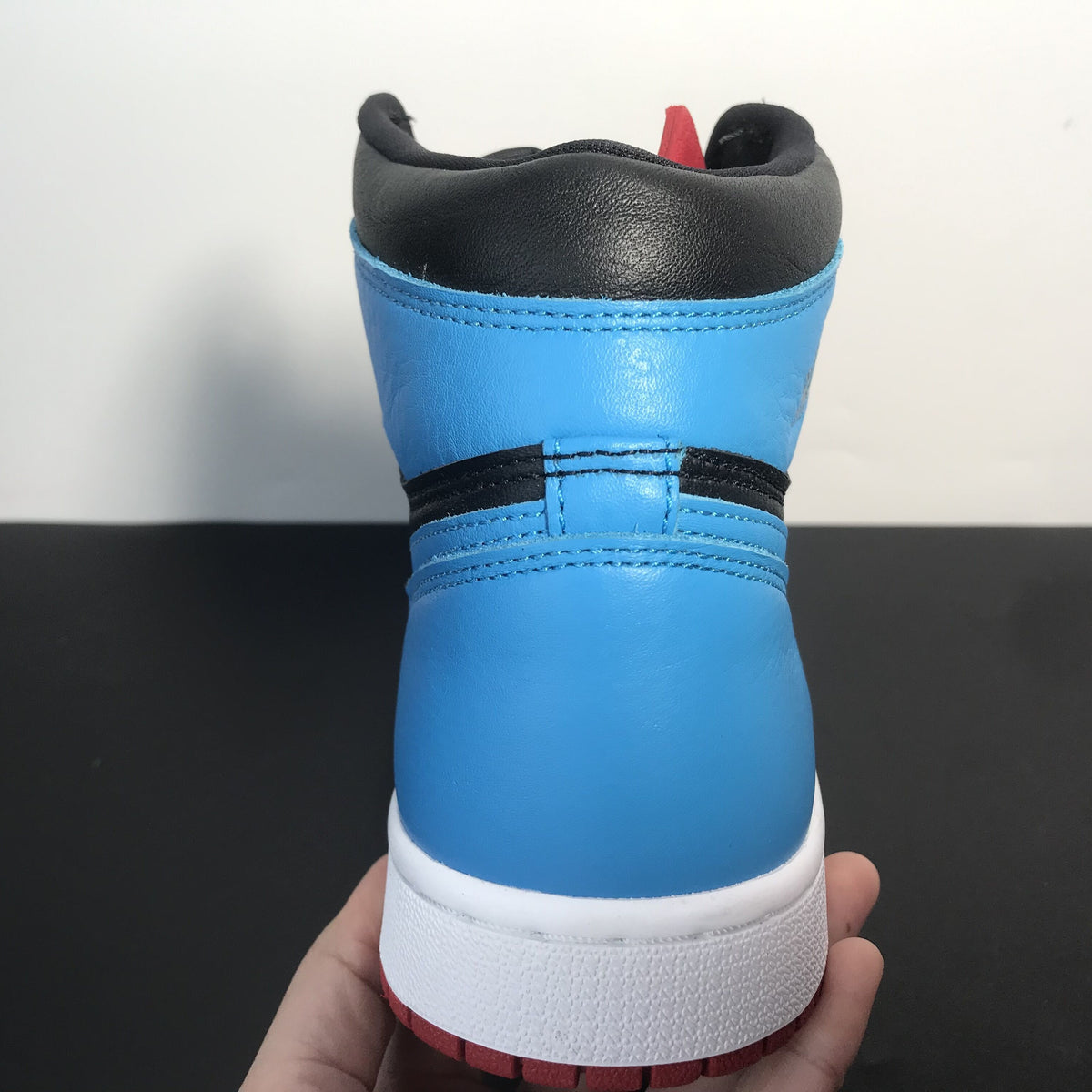 Nike Air Jordan 1 Retro High OG 'NC to Chi'