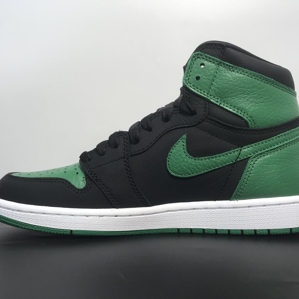 Nike Air Jordan 1 Retro High OG 'Pine Green 2.0'