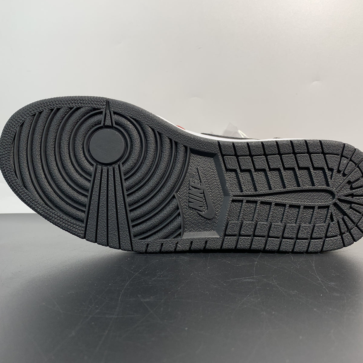 Air Jordan 1 Retro High OG-Satin Snake-