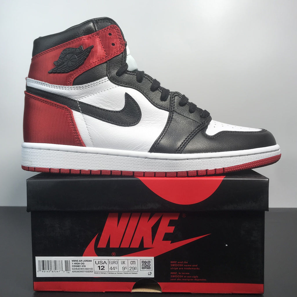 Air Jordan AJ1 Satin WMNS“Black Toe”