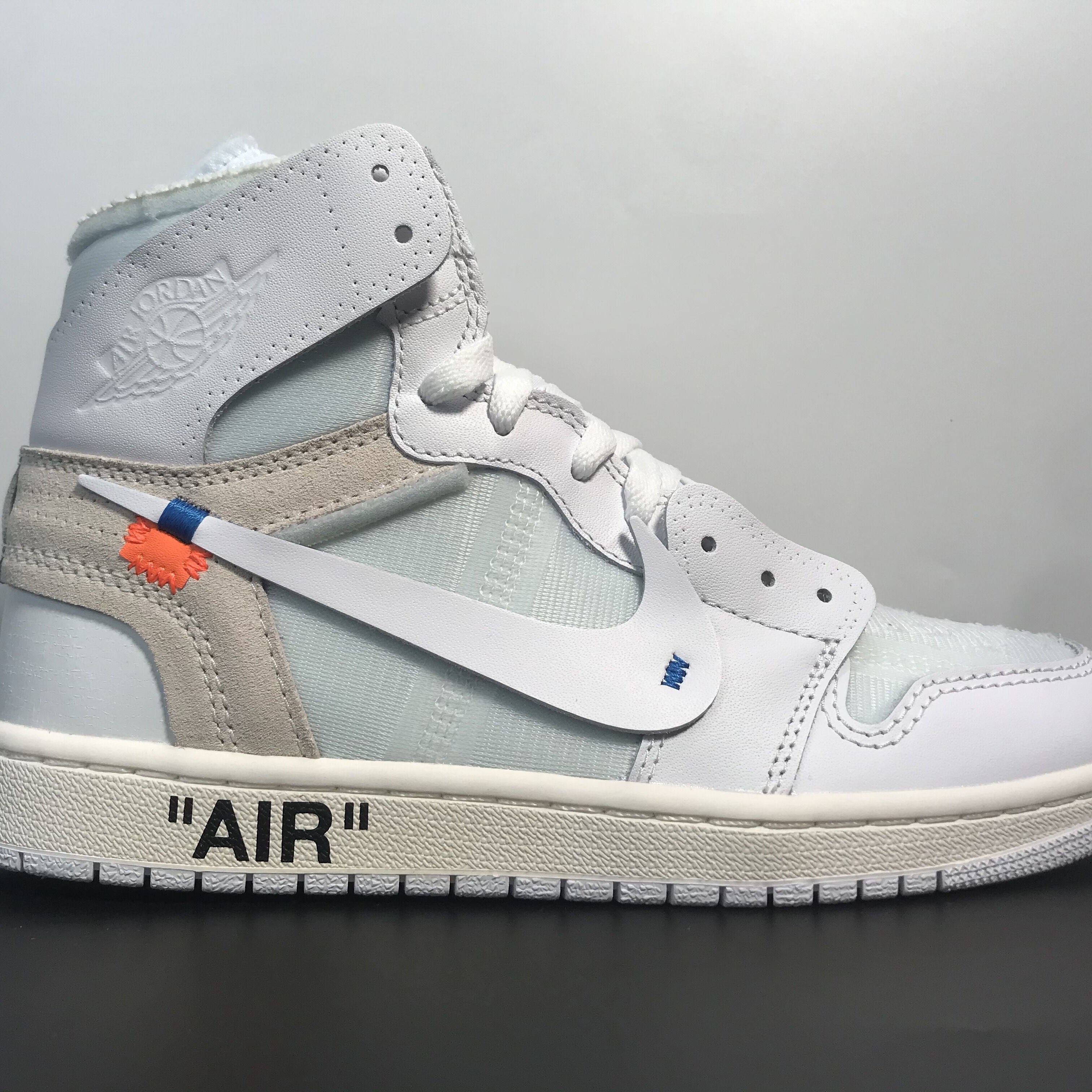 Nike Air Jordan 1 Retro High x Off-White White