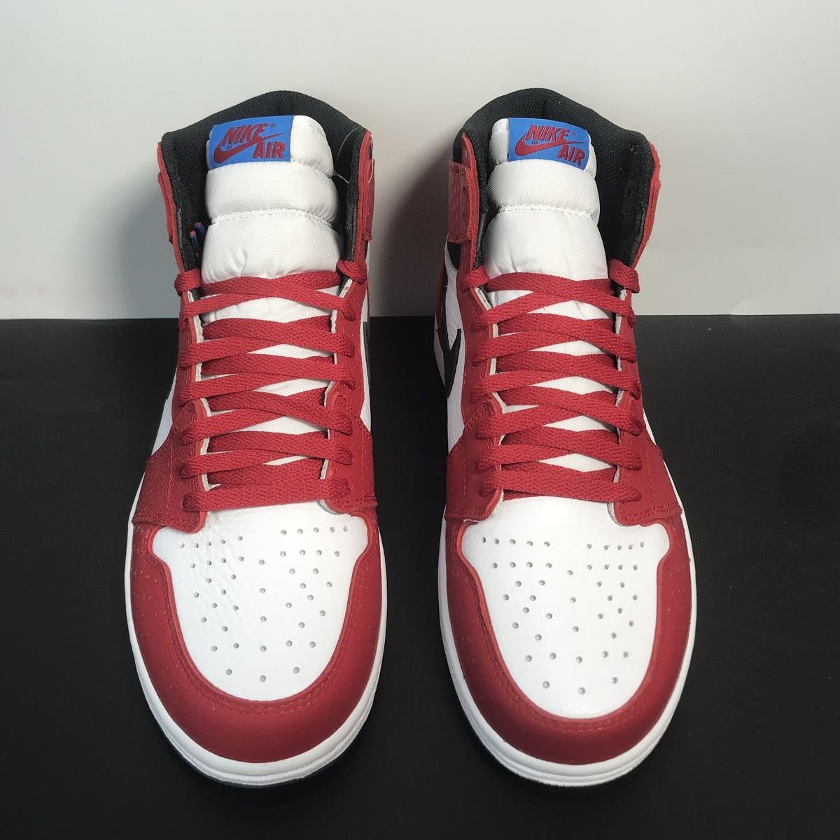 Nike Air Jordan 1 Retro High OG 'Spider-Man Origin Story'