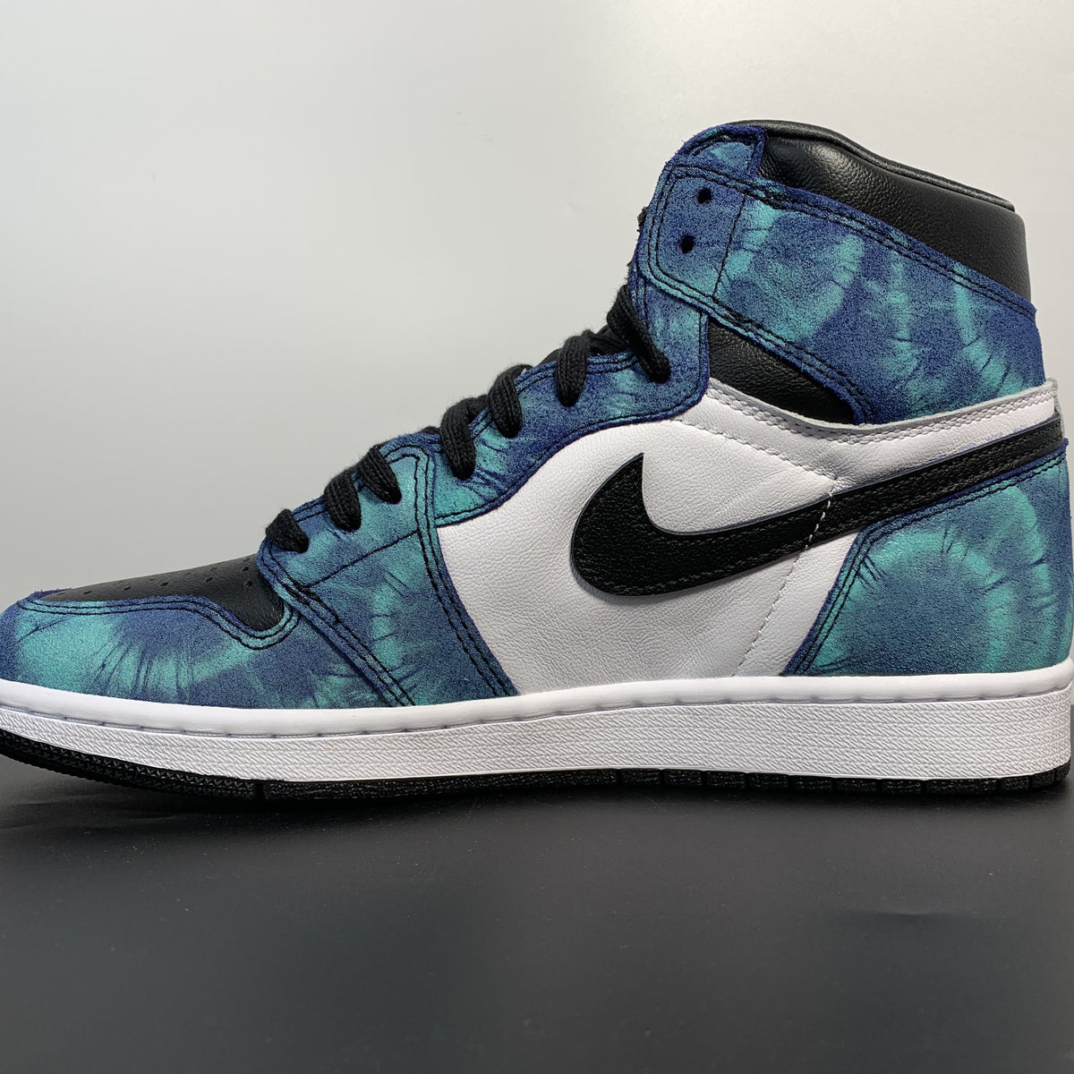 Air Jordan 1 High OG “Tie-Dye”
