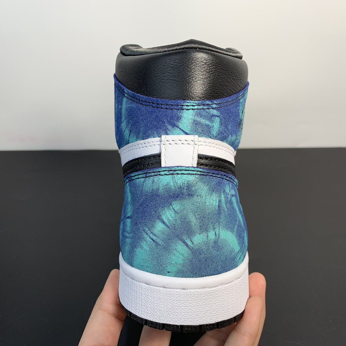 Air Jordan 1 High OG “Tie-Dye”