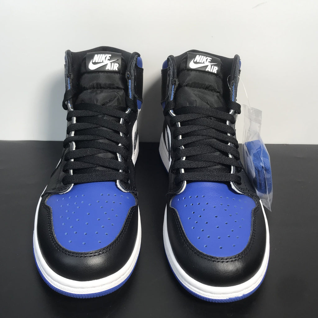 Air Jordan 1 “Gae Royal”