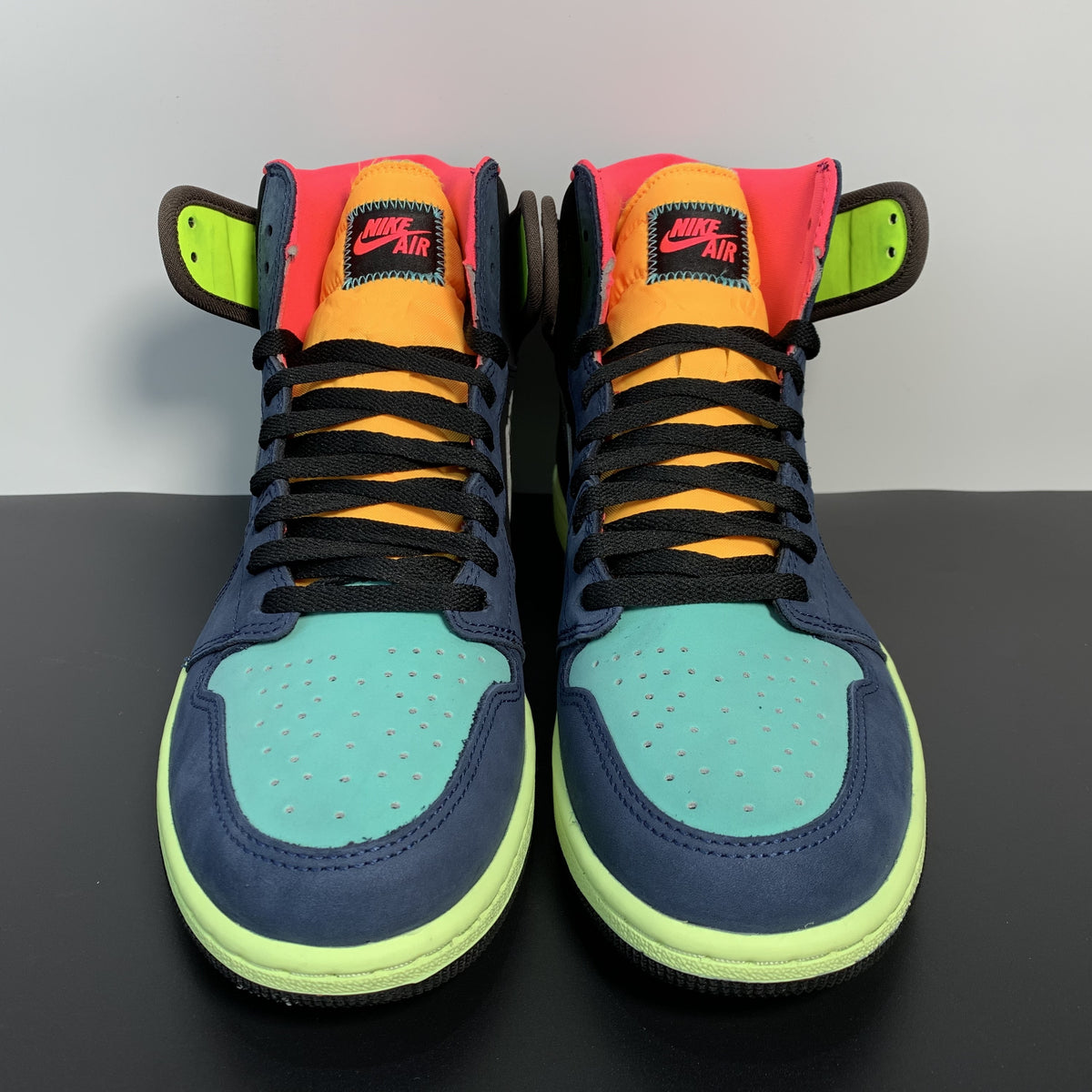 On-Foot Look at the Air Jordan 1 Retro Hi OG “Bio Hack”
