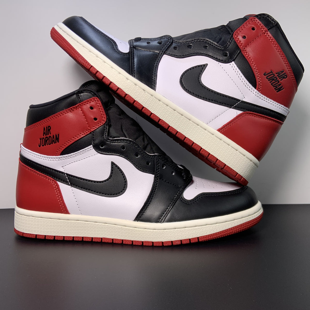 Air Jordan 1 High OG “Black ToeReimagined”