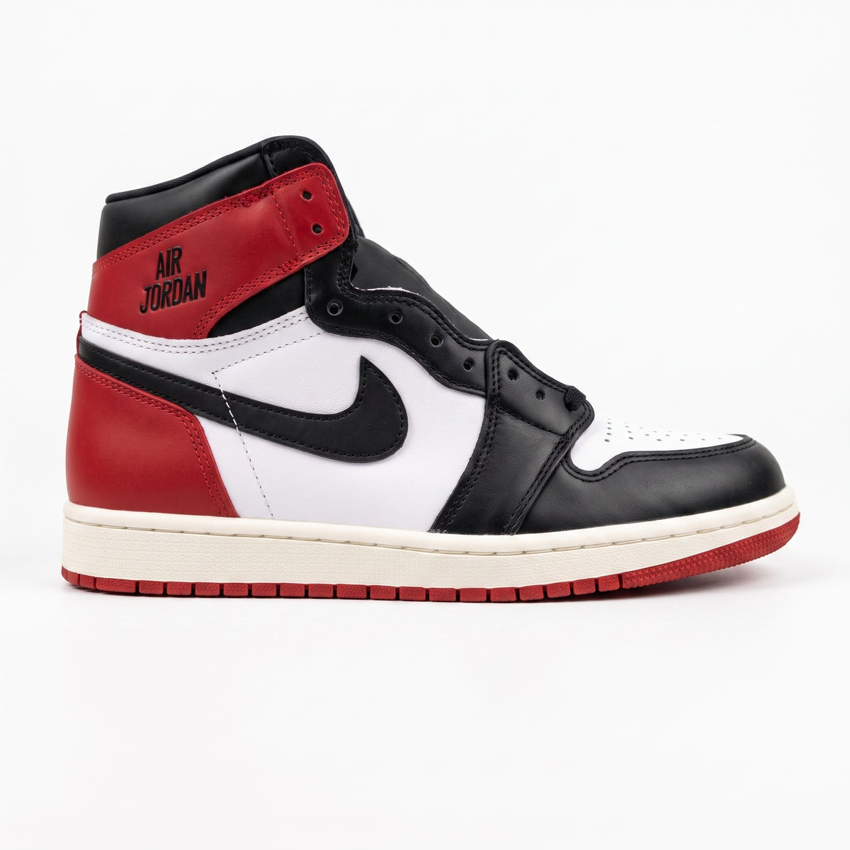 Air Jordan 1 High OG “Black ToeReimagined”