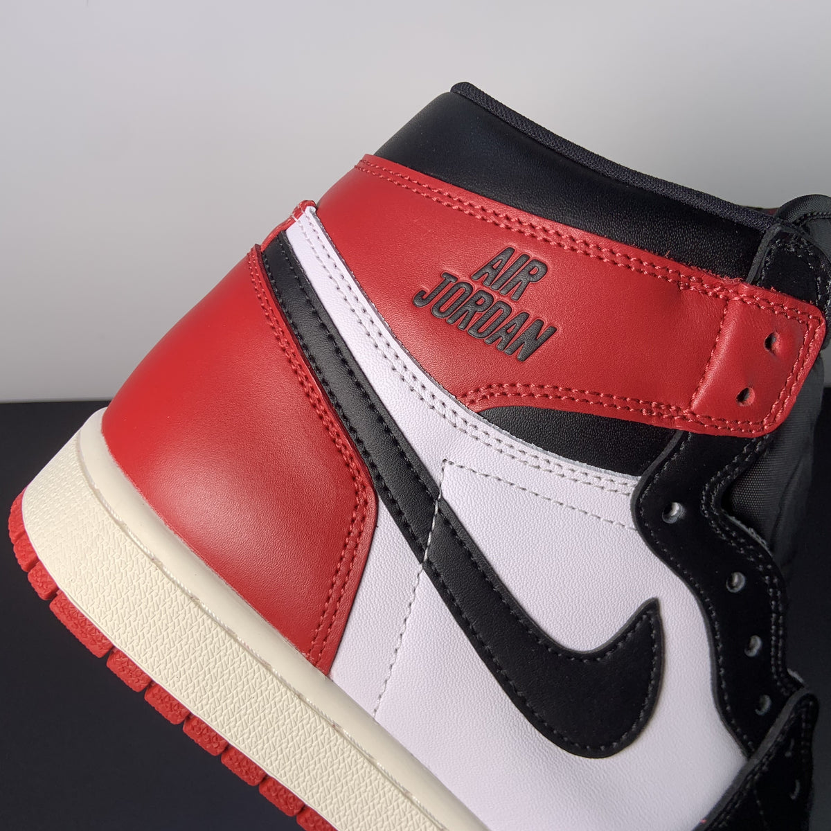 Air Jordan 1 High OG “Black ToeReimagined”