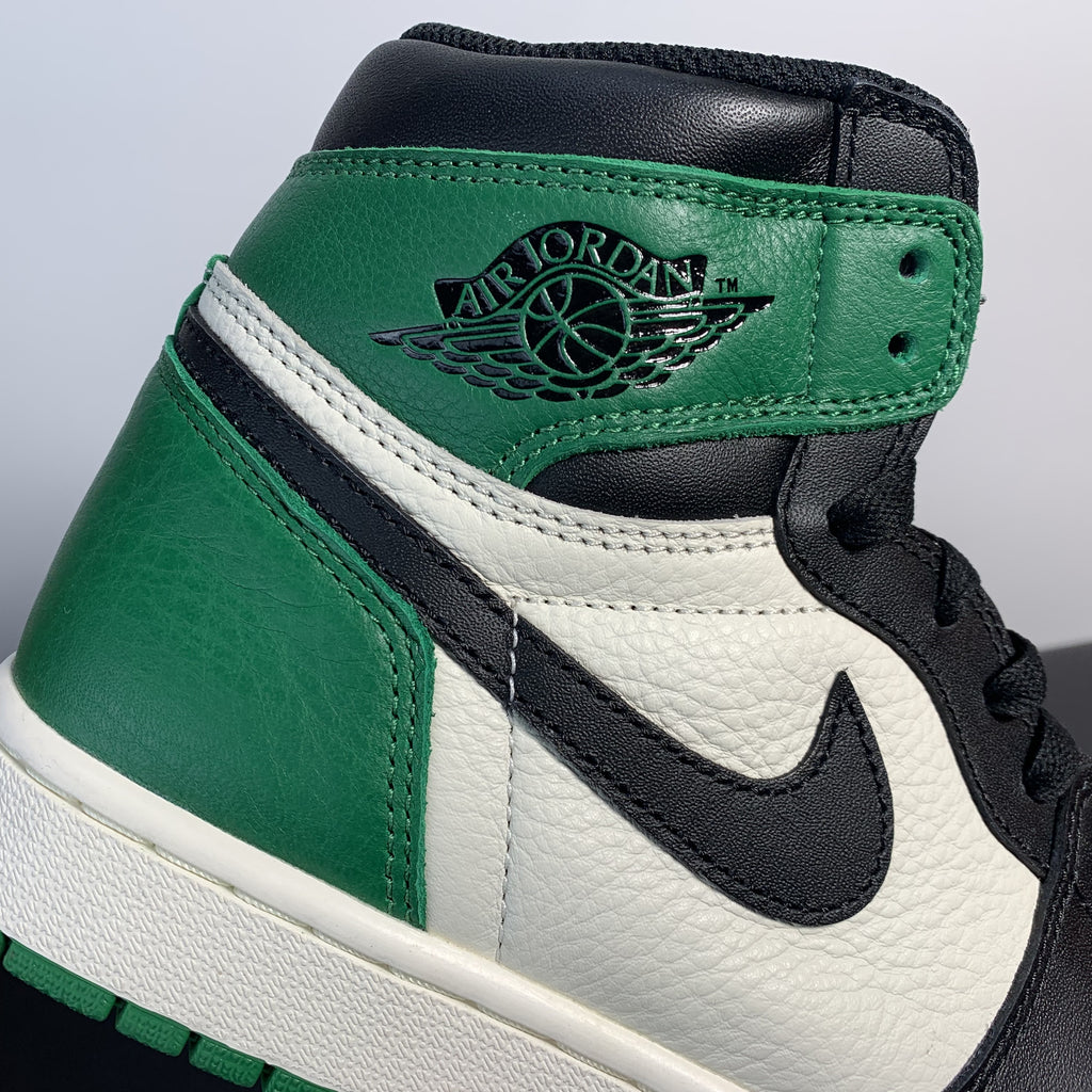 Air Jordan 1 “Pine Green”