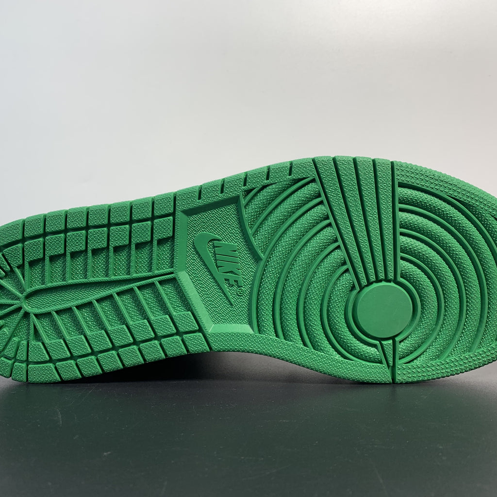Air Jordan 1 “Pine Green”