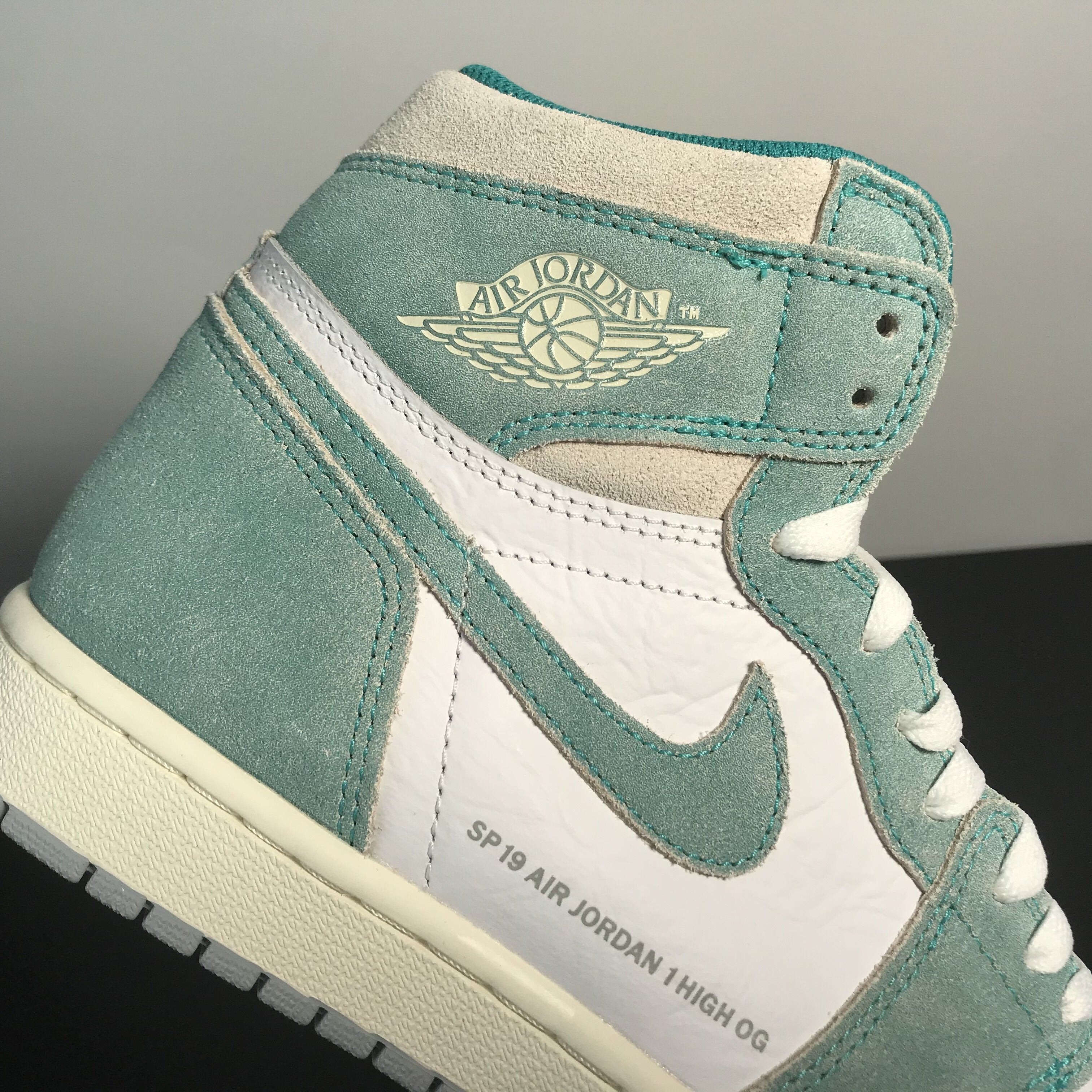 Air Jordan 1 “Turbo Green”