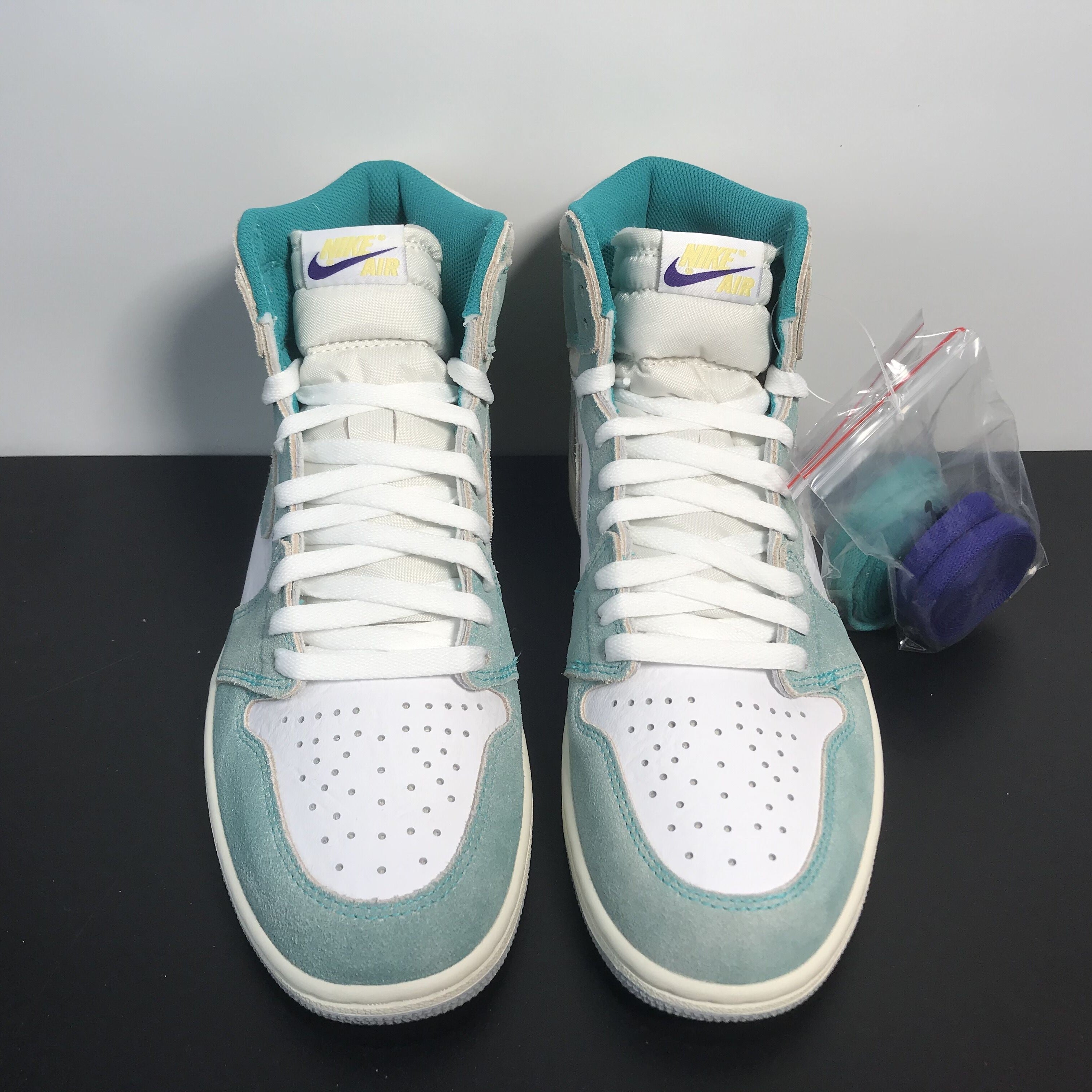 Air Jordan 1 “Turbo Green”