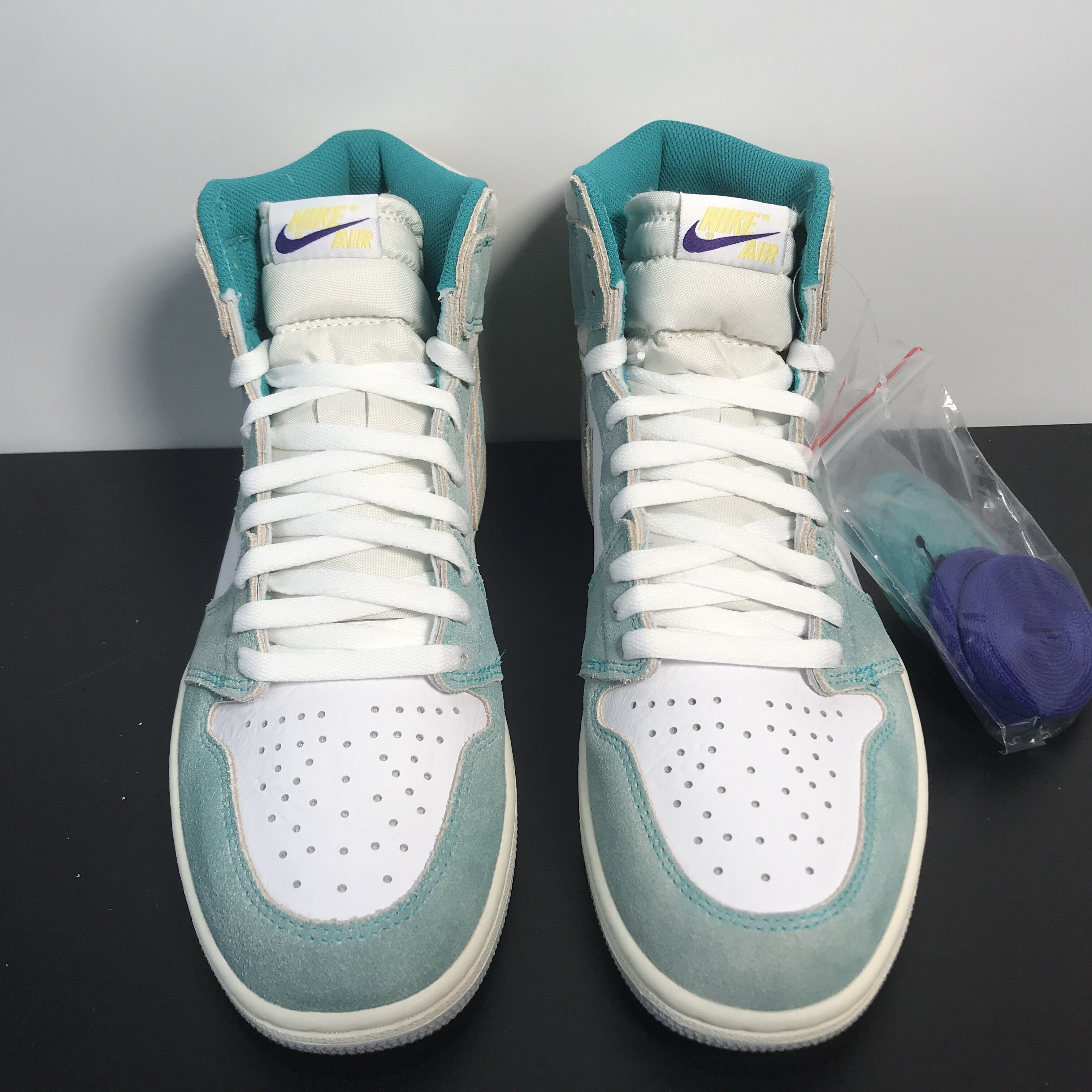 Air Jordan 1 “Turbo Green”