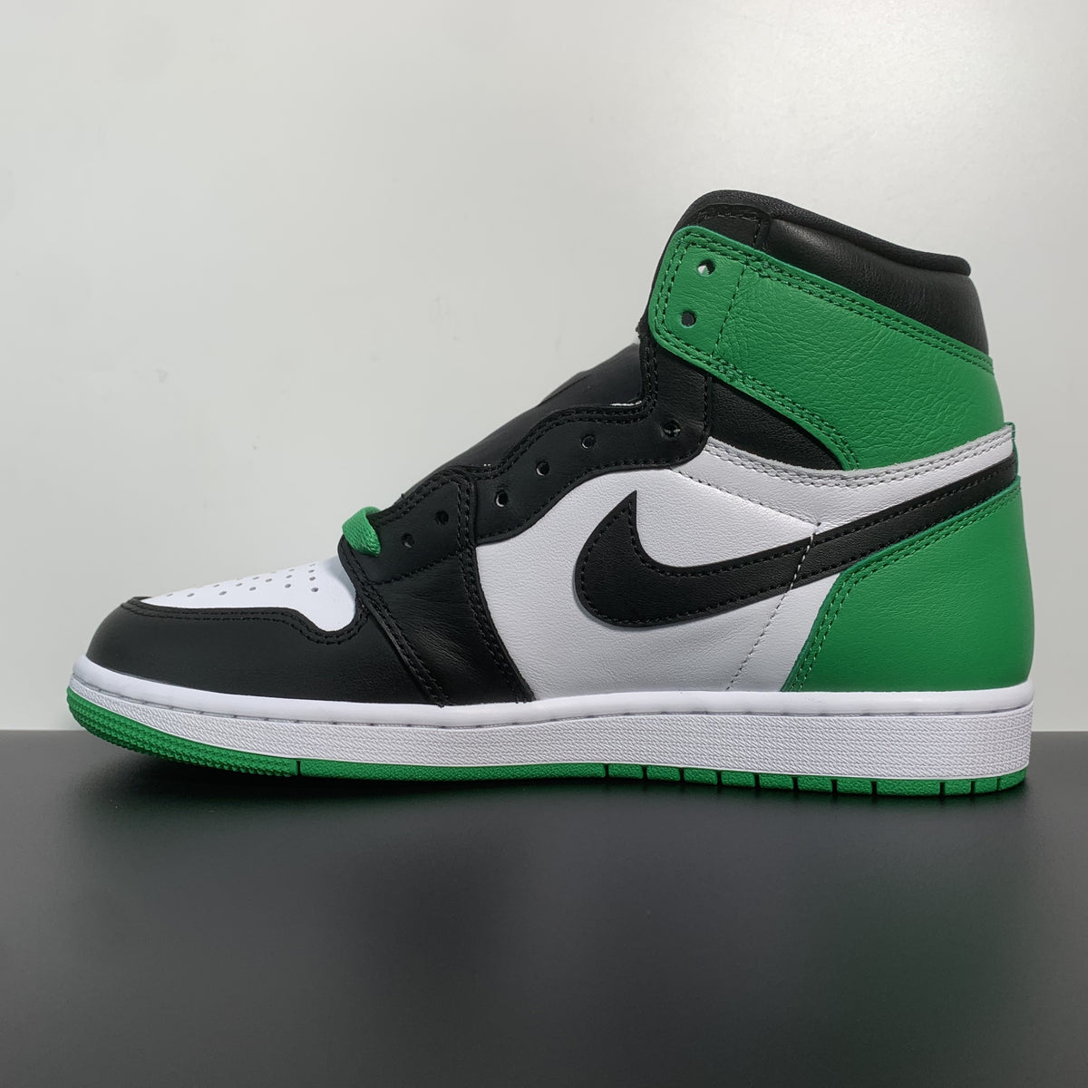 Air Jordan 1 High OG “Celtics”