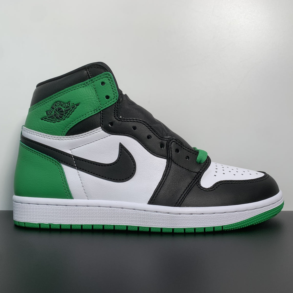 Air Jordan 1 High OG “Celtics”