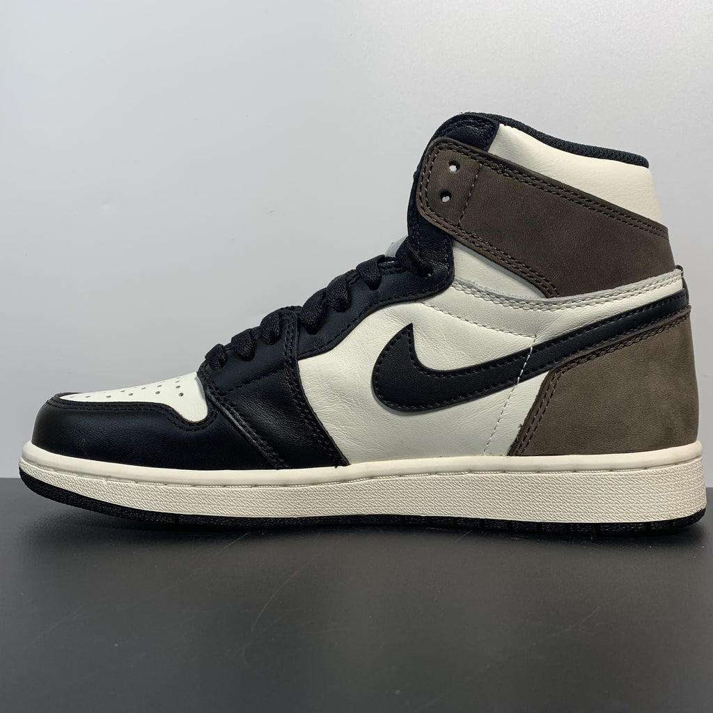 Air Jordan 1 High OG “Dark Mocha”