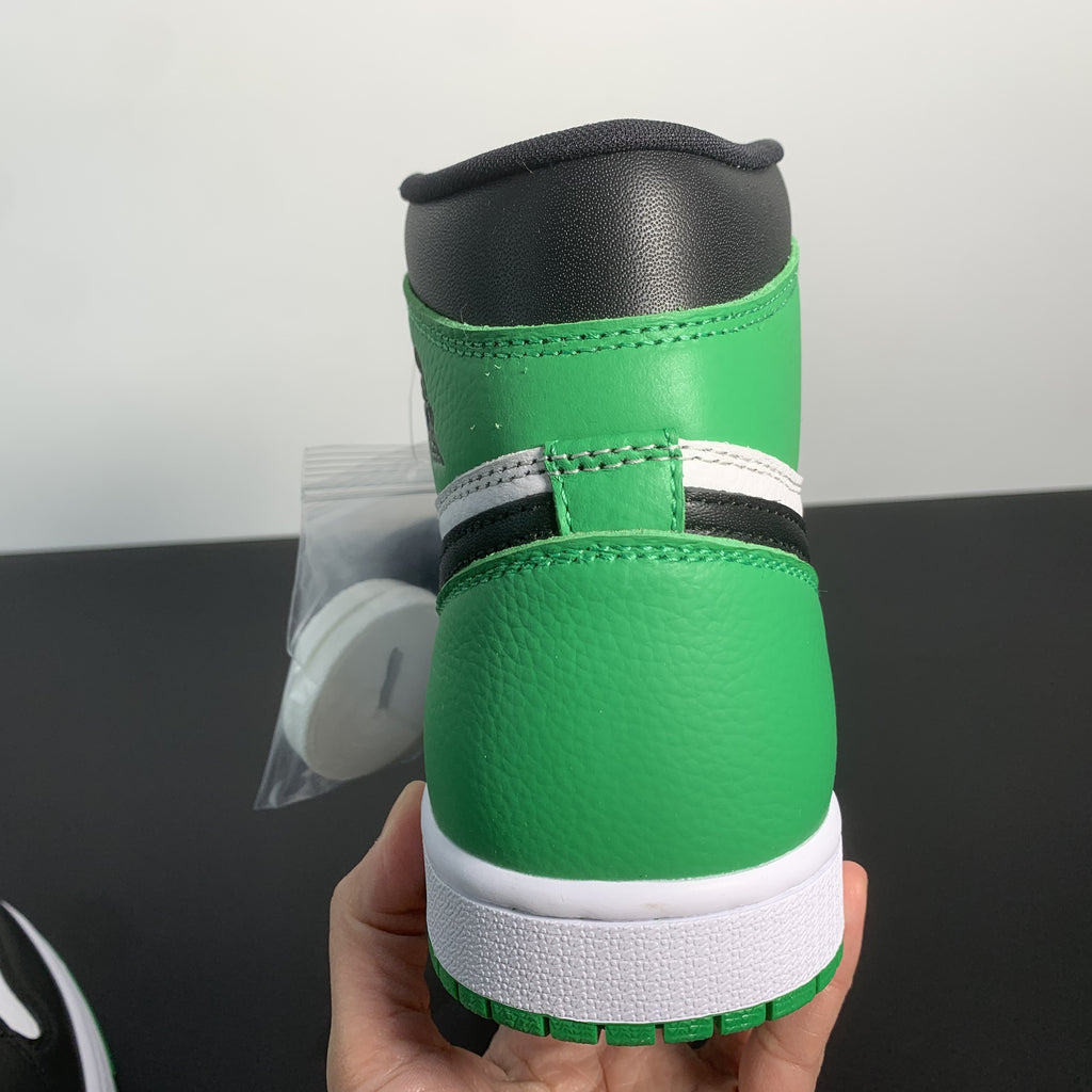 Air Jordan 1 High OG “Lucky Green”