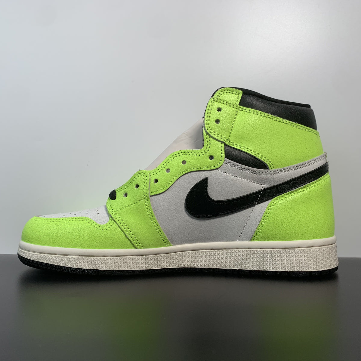 Air Jordan 1 High OG “Volt”