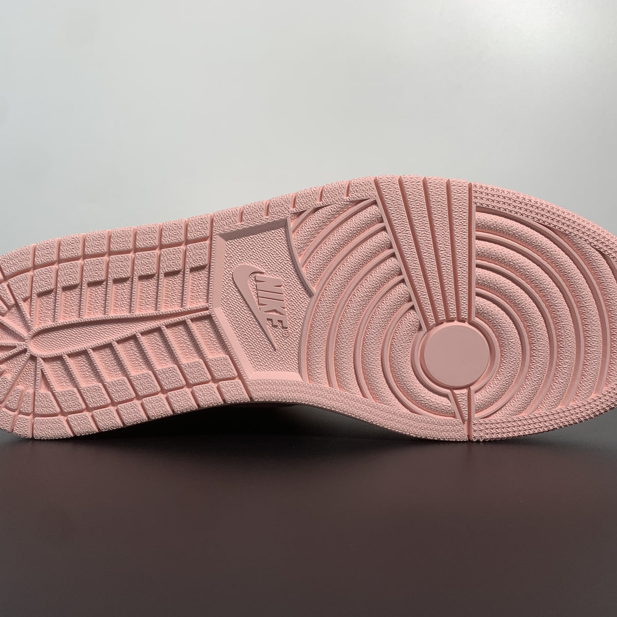Air Jordan 1 High OG “Washed Pink”
