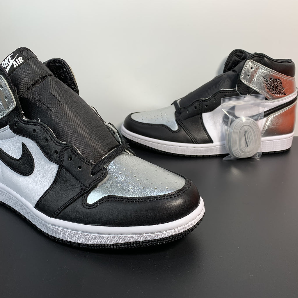 Air Jordan 1 High OG ”Silver Toe“