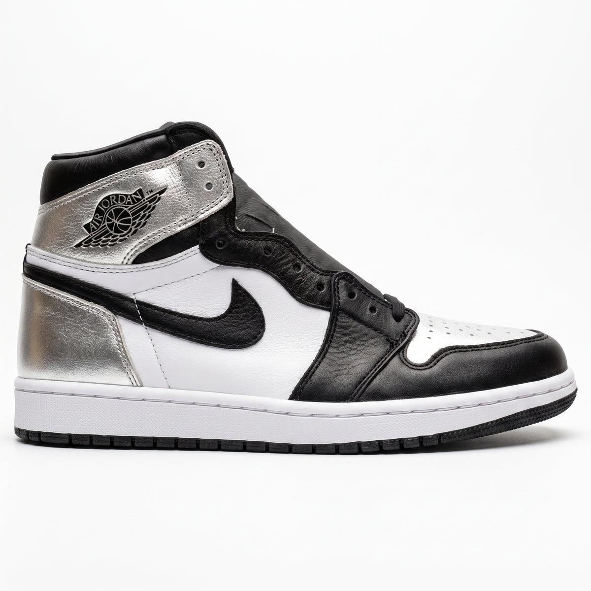 Air Jordan 1 High OG ”Silver Toe“
