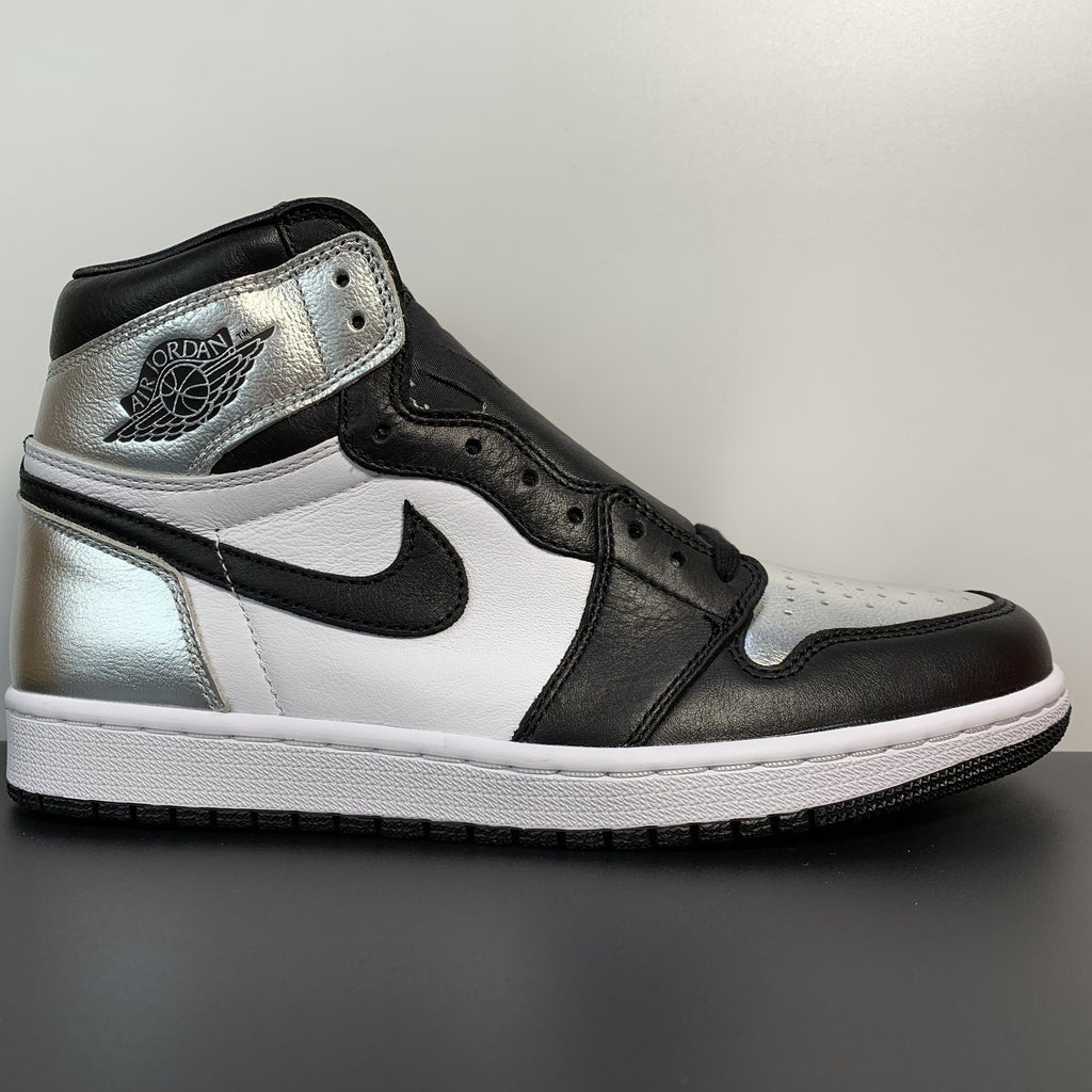 Air Jordan 1 High OG ”Silver Toe“