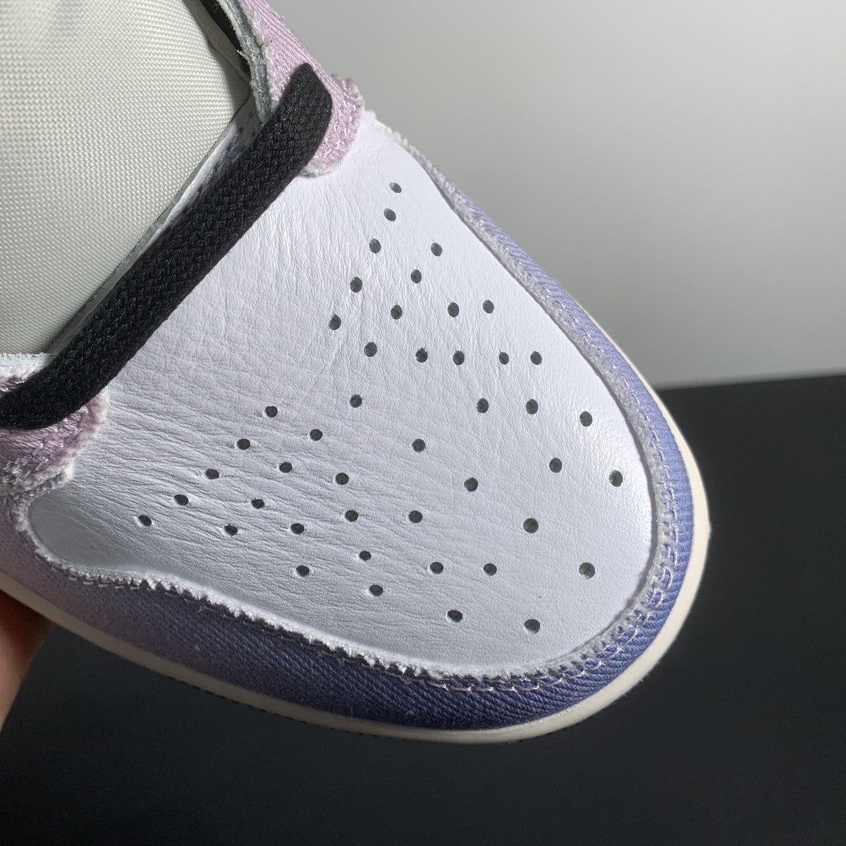 Air Jordan 1 High OG Craft -Skyline-