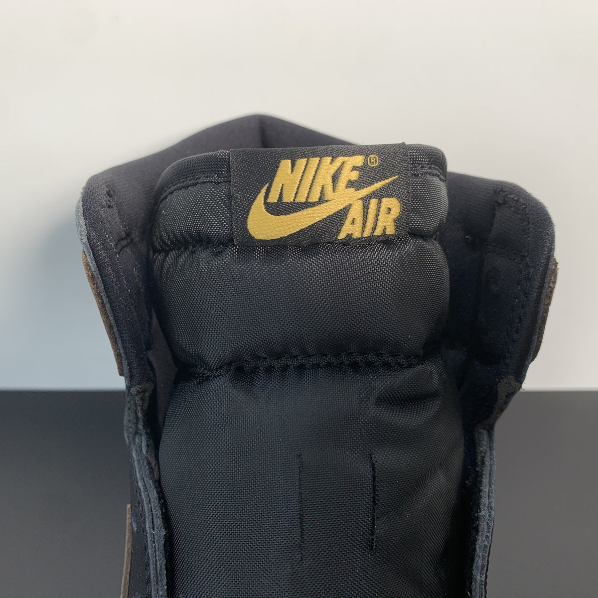 Air Jordan 1 High OG Palomino