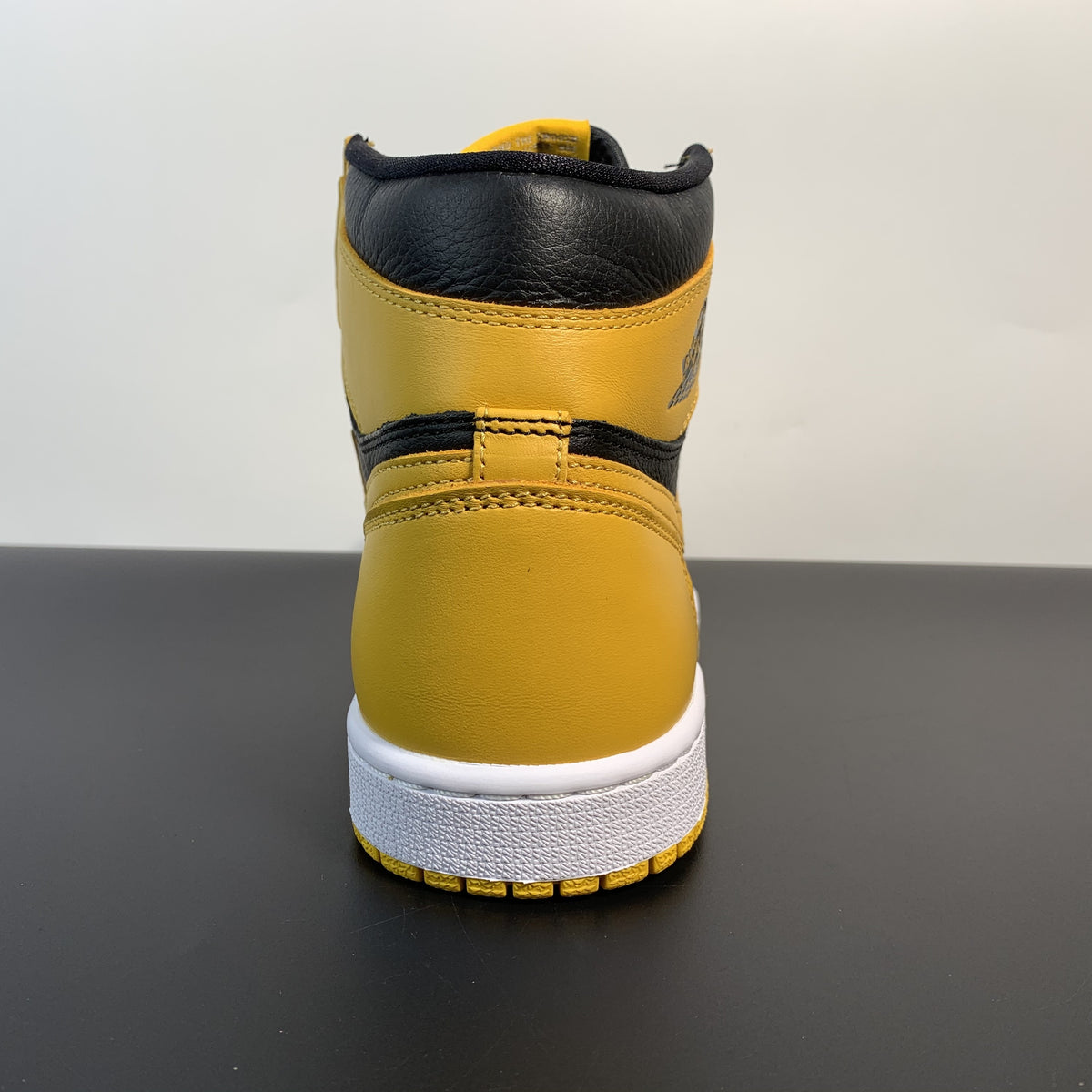 Air Jordan 1 High OG Pollen AJ1
