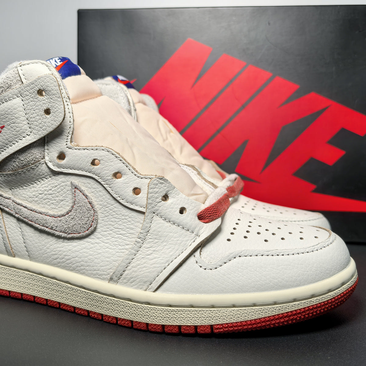 Air Jordan 1 High OG Rare Air “Cinnabar”