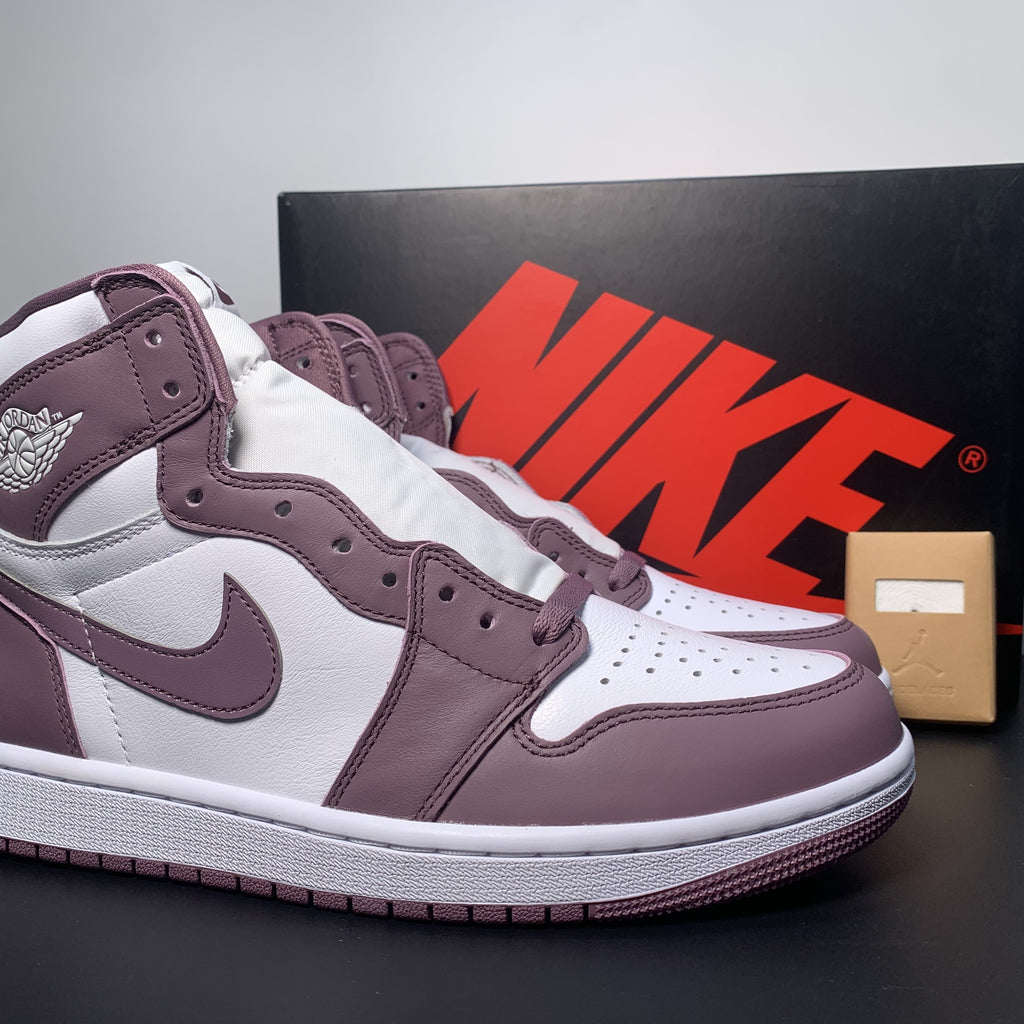 Air Jordan 1 High OG -SKY J Mauve- aj1