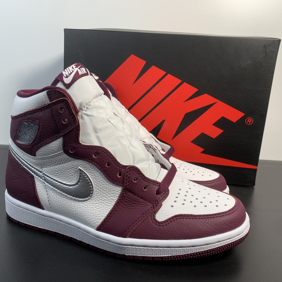 Air Jordan 1 Retro “Bordeaux”