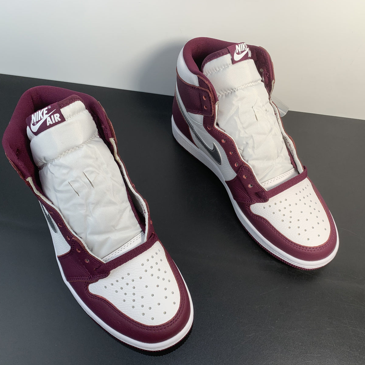 Air Jordan 1 Retro “Bordeaux”
