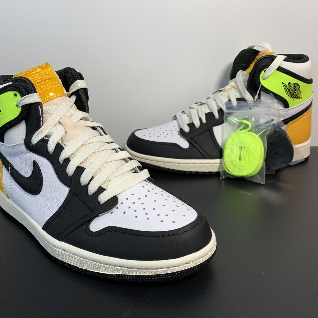 Air Jordan 1 Retro “Volt Gold”