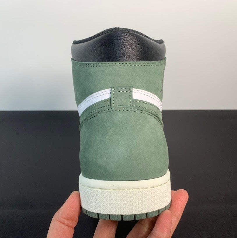 Air Jordan 1 Retro High Clay Green