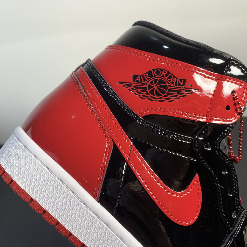 Air Jordan 1 Retro High OG “Bred Patent”