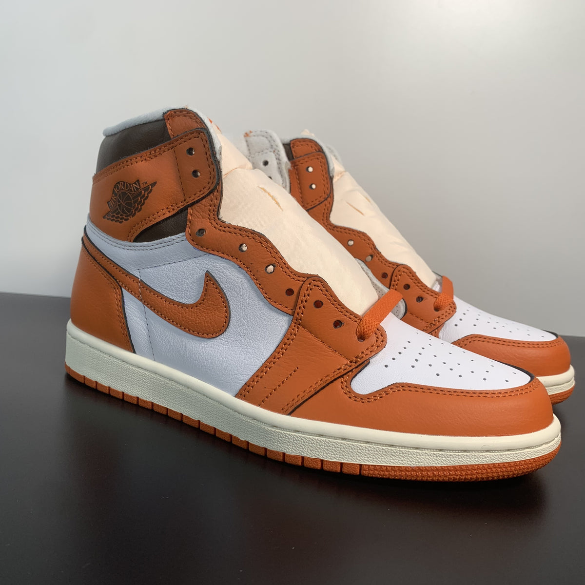 AIR JORDAN 1 RETRO HIOG