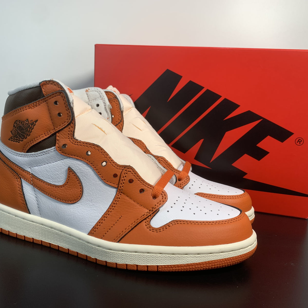 AIR JORDAN 1 RETRO HIOG