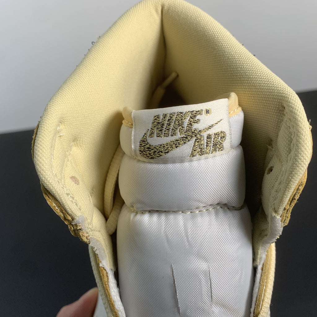 Air Jordan 1 -Vibrations Of Naija