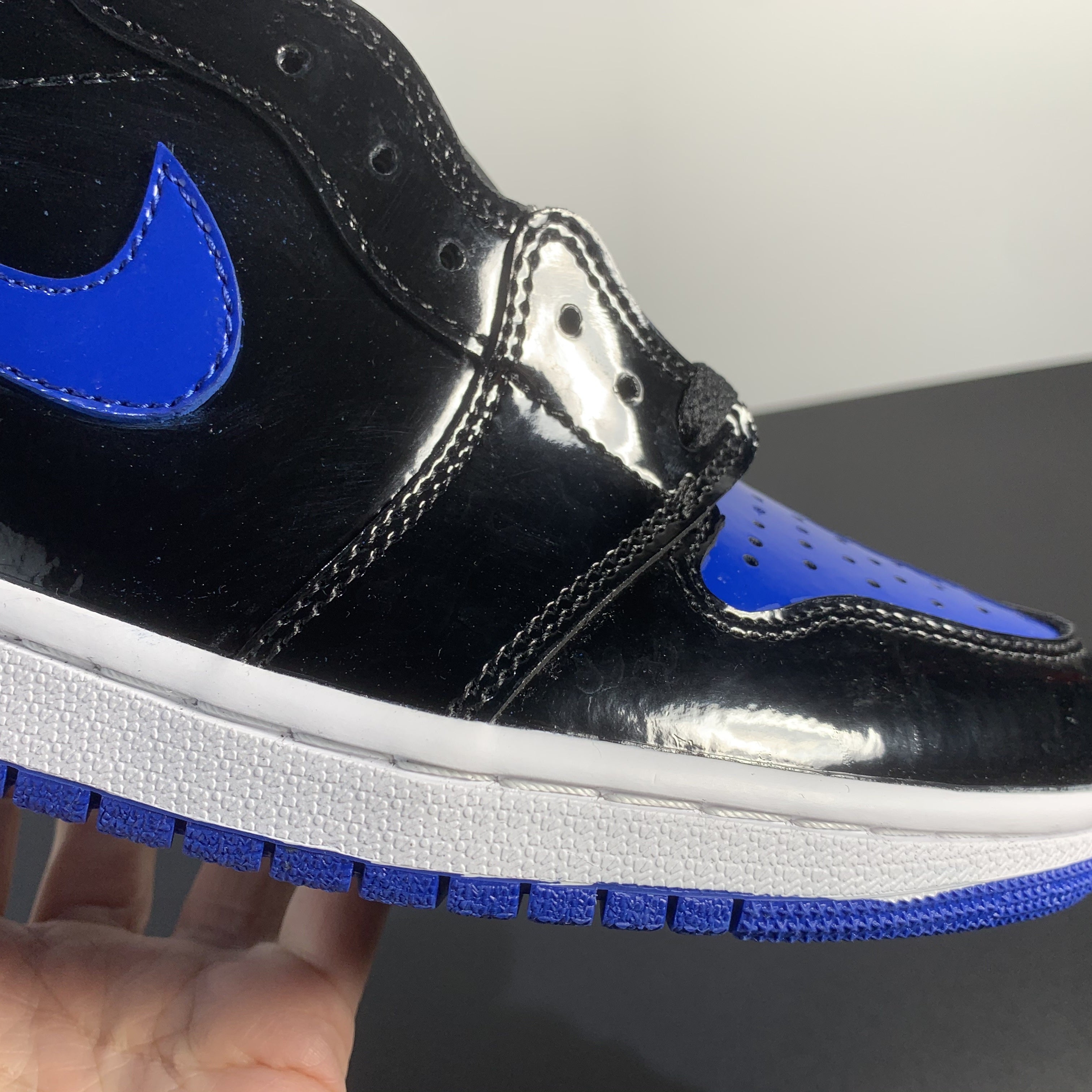 AJ 1  Nike Air Jordan 1 Retro High OG 'Dark Marina Blue'