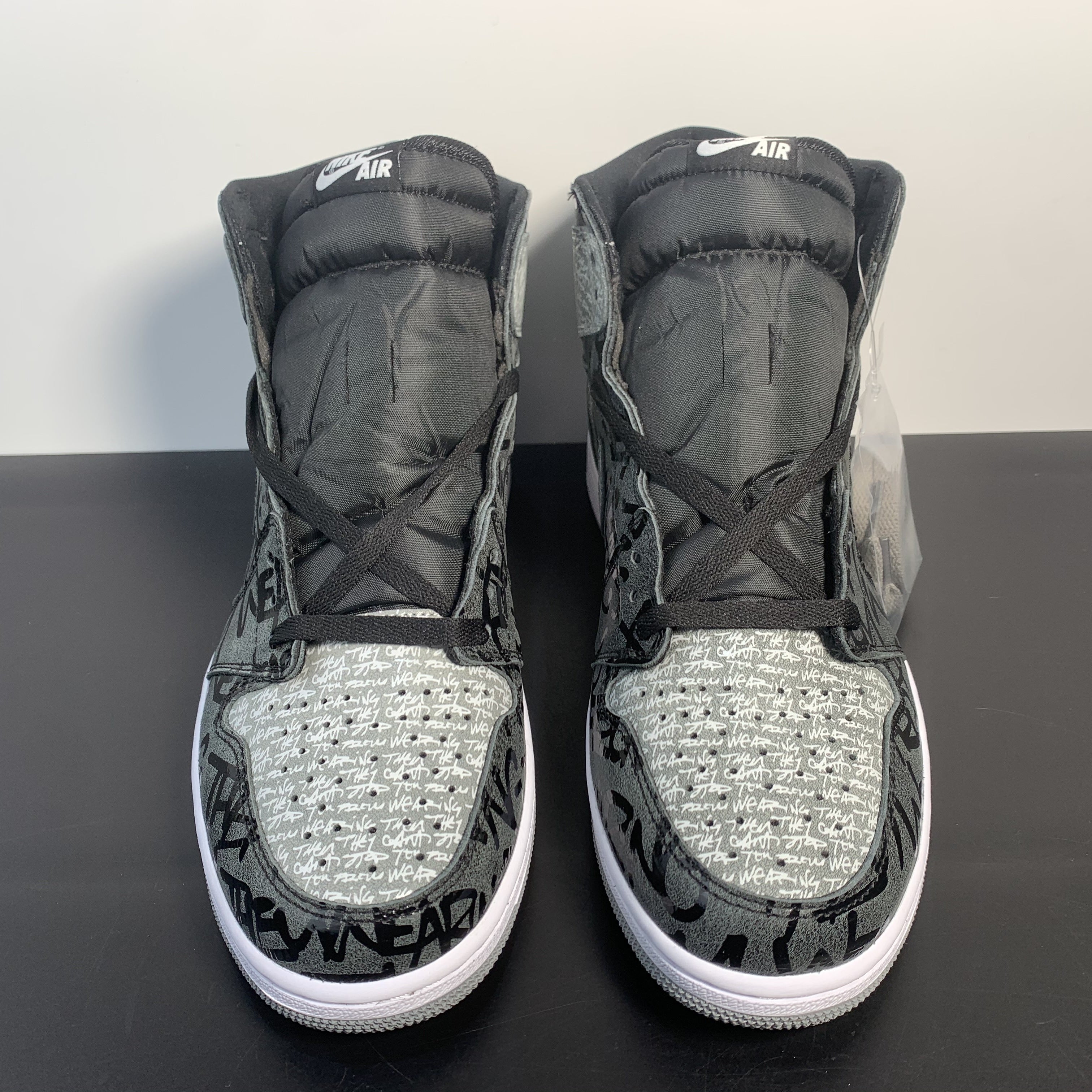 Air Jordan 1 High OG -Rebellionaire”