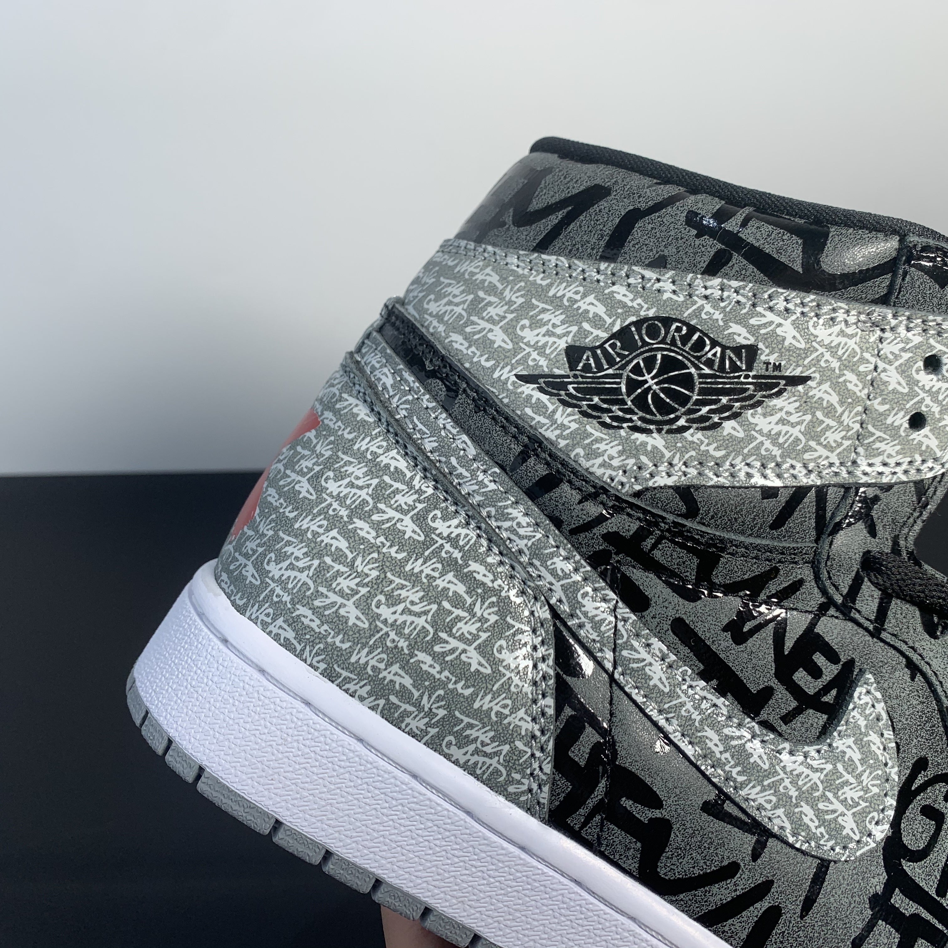 Air Jordan 1 High OG -Rebellionaire”