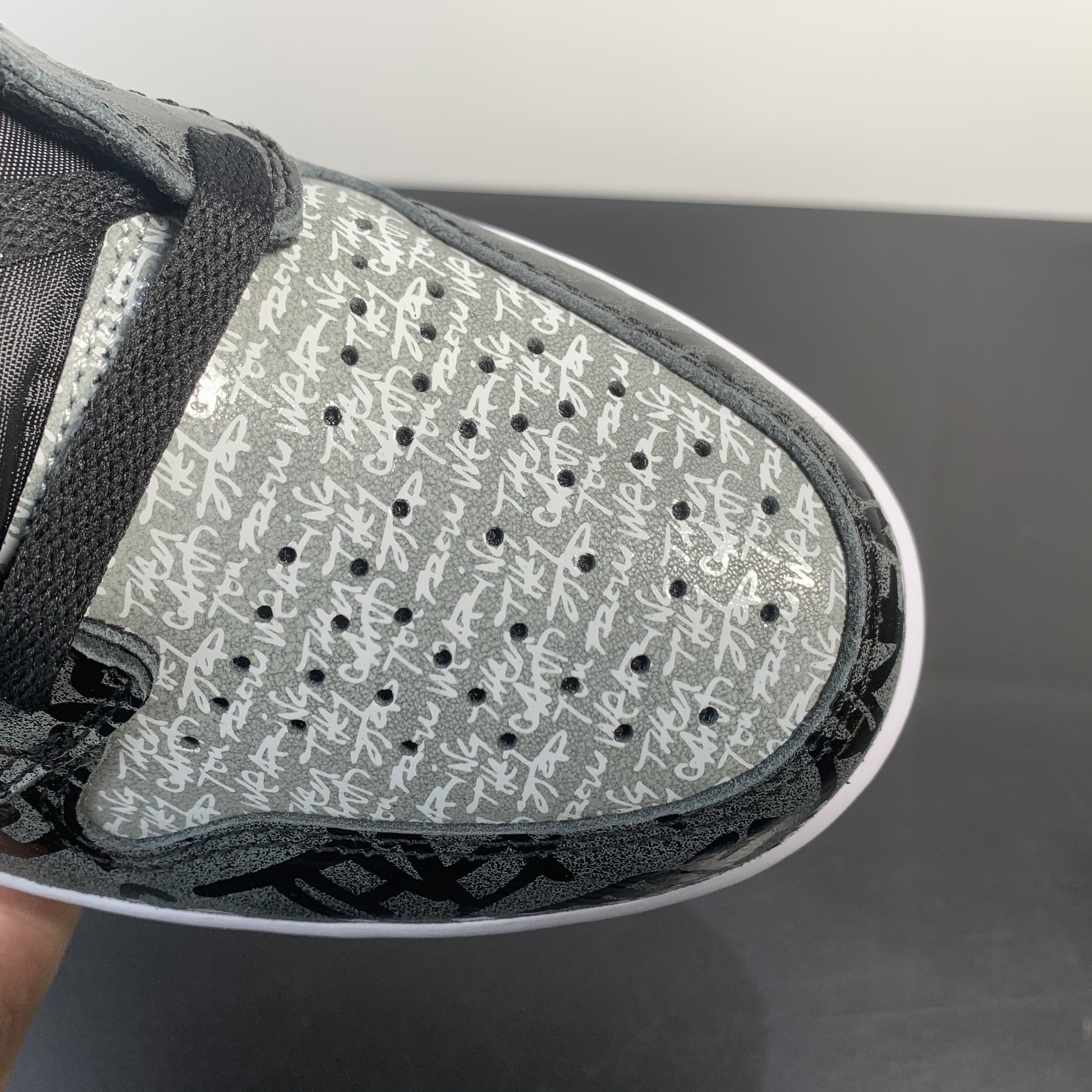 Air Jordan 1 High OG -Rebellionaire”