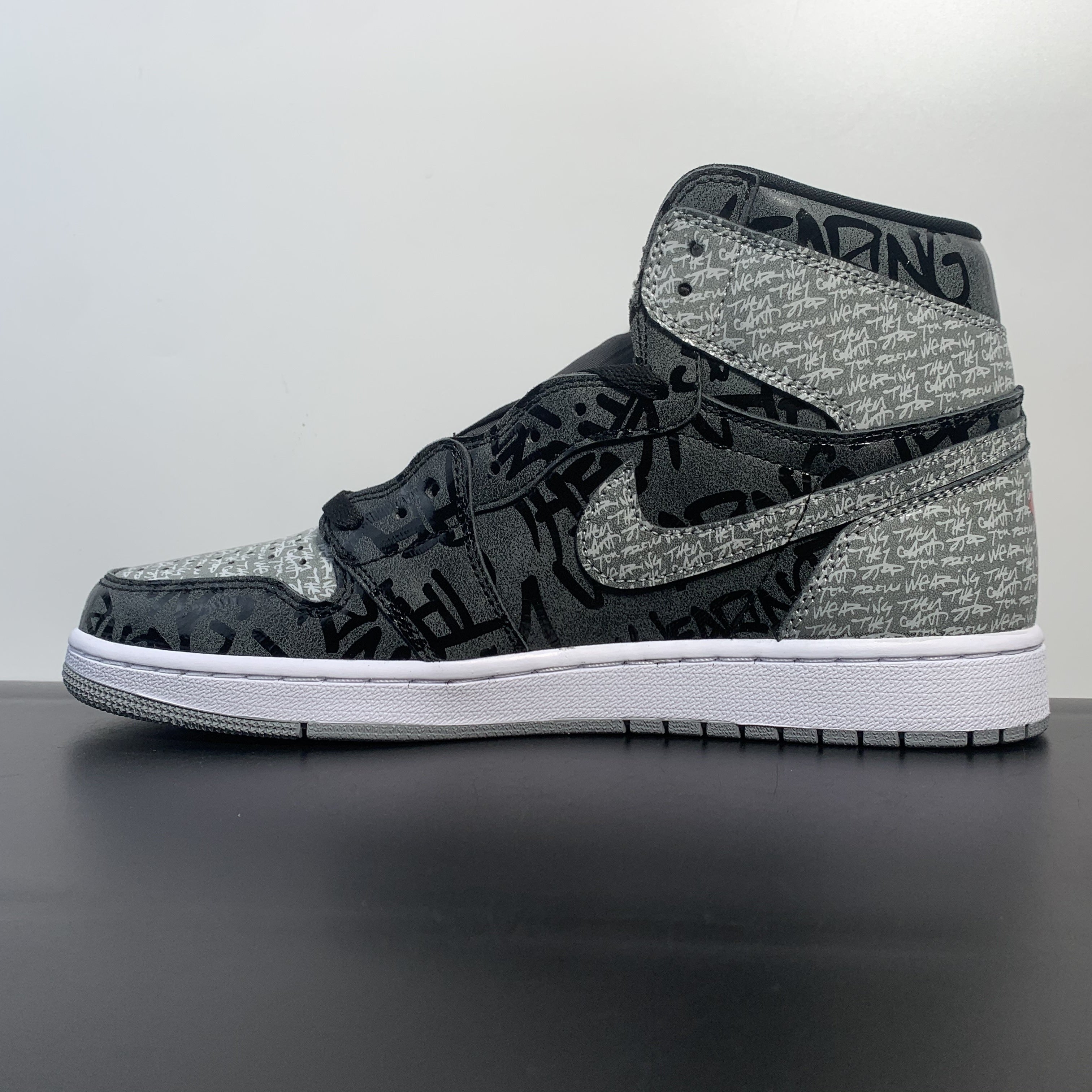 Air Jordan 1 High OG -Rebellionaire”