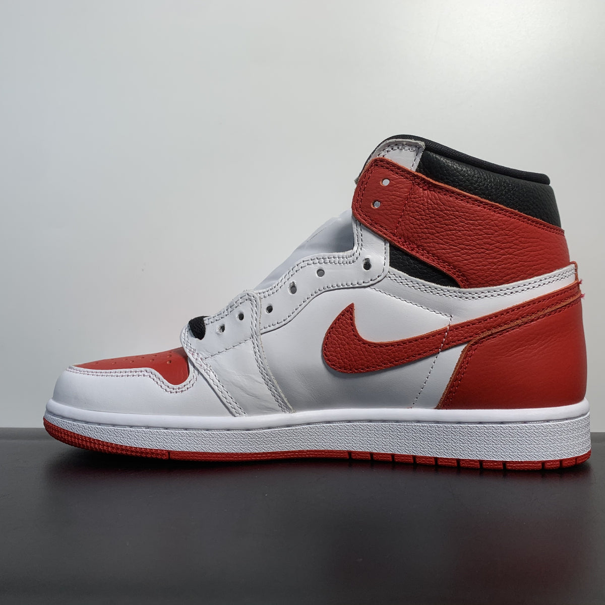 Air Jordan 1 High OG “Heritage”