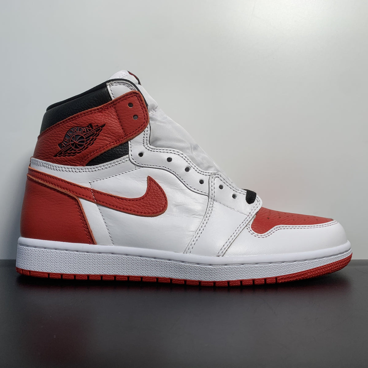 Air Jordan 1 High OG “Heritage”