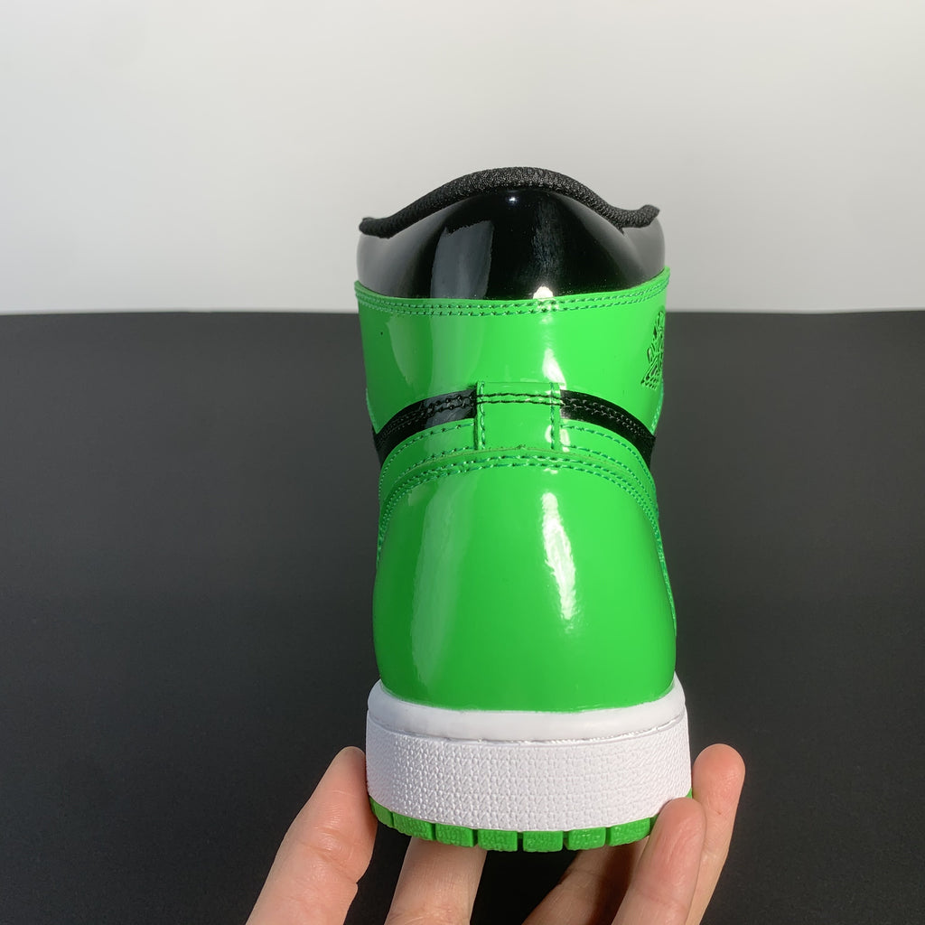 Nike Air Jordan 1 Retro High OG Patent Green